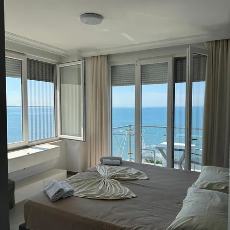 Apartman Deluxe With Balcony